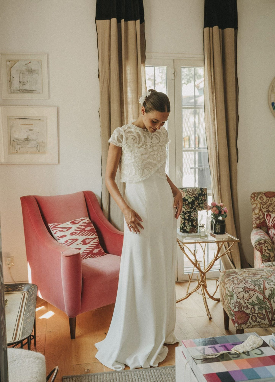 Vestido de novia de dos piezas con top de encaje