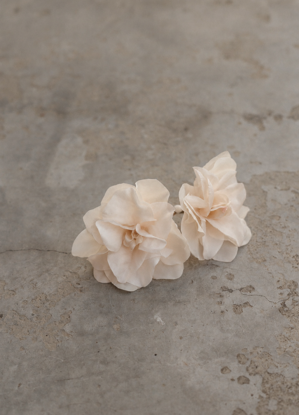 Tocado de flores Violette